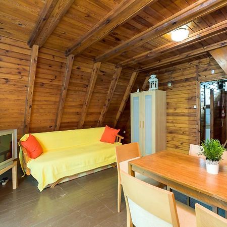 Domki Jak Prlu W Camp Lipno Steszew Exterior photo